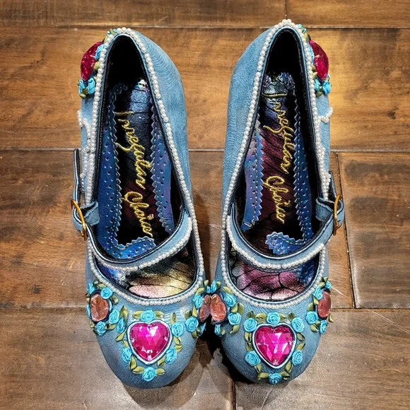 NWT Host Pick🥳 Irregular Choice Carousel 🎠 Carol Sell Glitter Snow Globe Heels - Picture 11 of 16